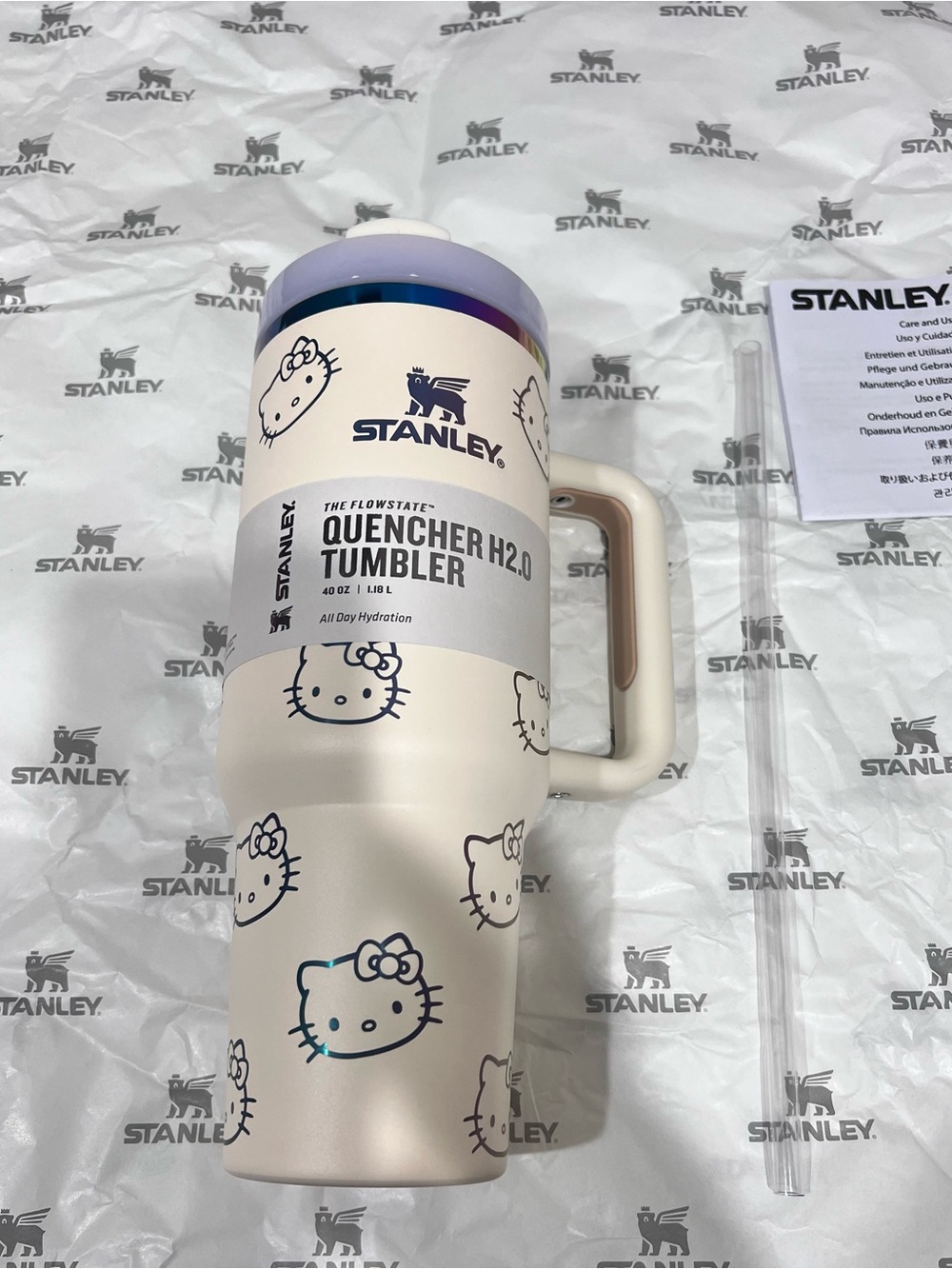 Stanley Hello Kitty Cream and Navy Quencher H2.0 Tumbler